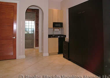 Naples Florida Vacation Homes | Sorrento Home: Cabana Bed Up