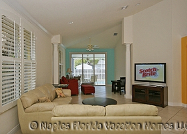 Naples Florida Vacation Homes | Tuscan Home: Living Room