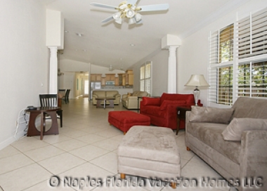 Naples Florida Vacation Homes | Tuscan Home: Sitting Room / Study