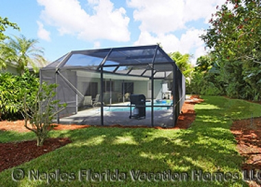 Naples Florida Vacation Homes | Monte Carlo Home: Screened Pool Area