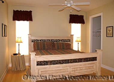 Naples Florida Vacation Homes | Neapolitan Home: Master Bedroom