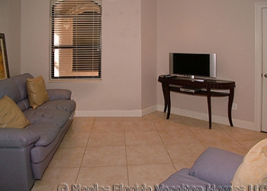 Naples Florida Vacation Homes | Sorrento Home: Den